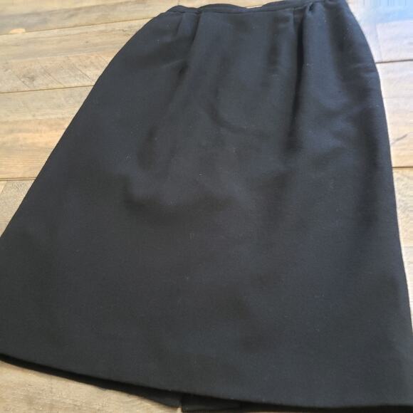 Kasper Wool Black Knee Length Pleated Lined Career Pencil Skirt Size 4 Corpcore - Picture 2 of 9